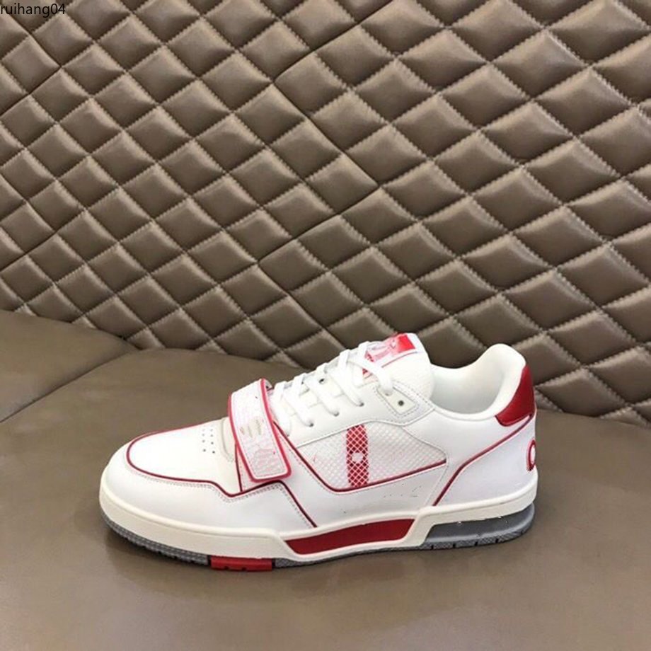 luxury Spring and summer men sports shoes collision color outsole super good-looking are Size38-45 mjkip rh40000001
luxury Spring and summer men sports shoes collision color outsole super good-looking are Size38-45 mjkip rh40000001