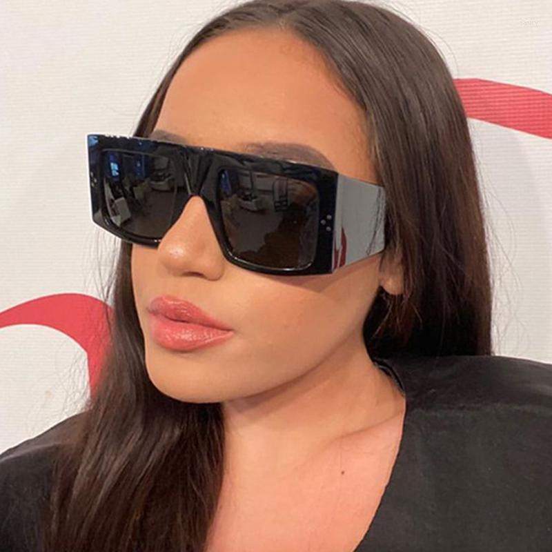 Sunglasses Big Fram Fashion Women Brand Designer Gradient Black Vintage Female High Quality Glasses Woman
Sunglasses Big Fram Fashion Women Brand Designer Gradient Black Vintage Female High Quality Glasses Woman