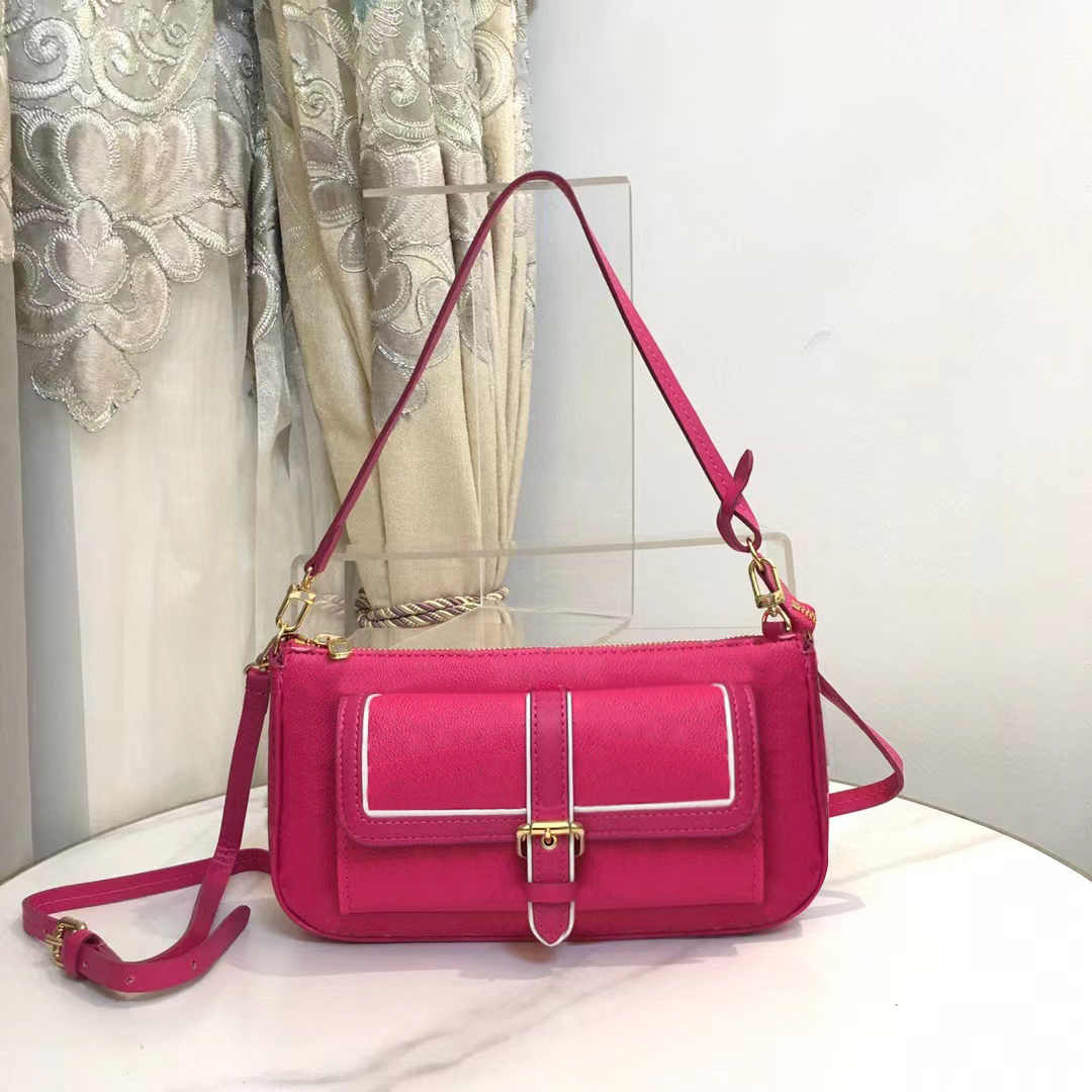 2023 High Quality Luxurys Designers Bags Handbag Purses Woman Fashion double bread Clutch Purse Shoulder Bags Chain Bag m7844, Black
2023 High Quality Luxurys Designers Bags Handbag Purses Woman Fashion double bread Clutch Purse Shoulder Bags Chain Bag m7844, Black