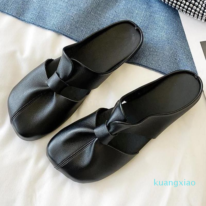 Slippers Retro Women Shoes Summer Flats Leather Flip Flop Sandals Fashion Soft Sole, Black
Slippers Retro Women Shoes Summer Flats Leather Flip Flop Sandals Fashion Soft Sole, Black