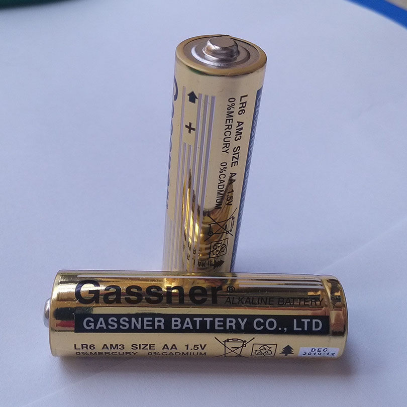1.5V LR6 AM3 AA Alkaline Batteries super power Golden Jacket 100% Fresh for flashlight toys 20pcs Per Lot