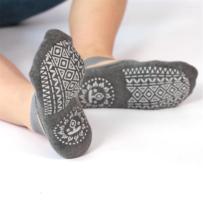 Women Socks Pilates Silicone Cotton Nonslip Yoga For Ladies Ballet Dance Sports Foot Massage, Black
Women Socks Pilates Silicone Cotton Nonslip Yoga For Ladies Ballet Dance Sports Foot Massage, Black