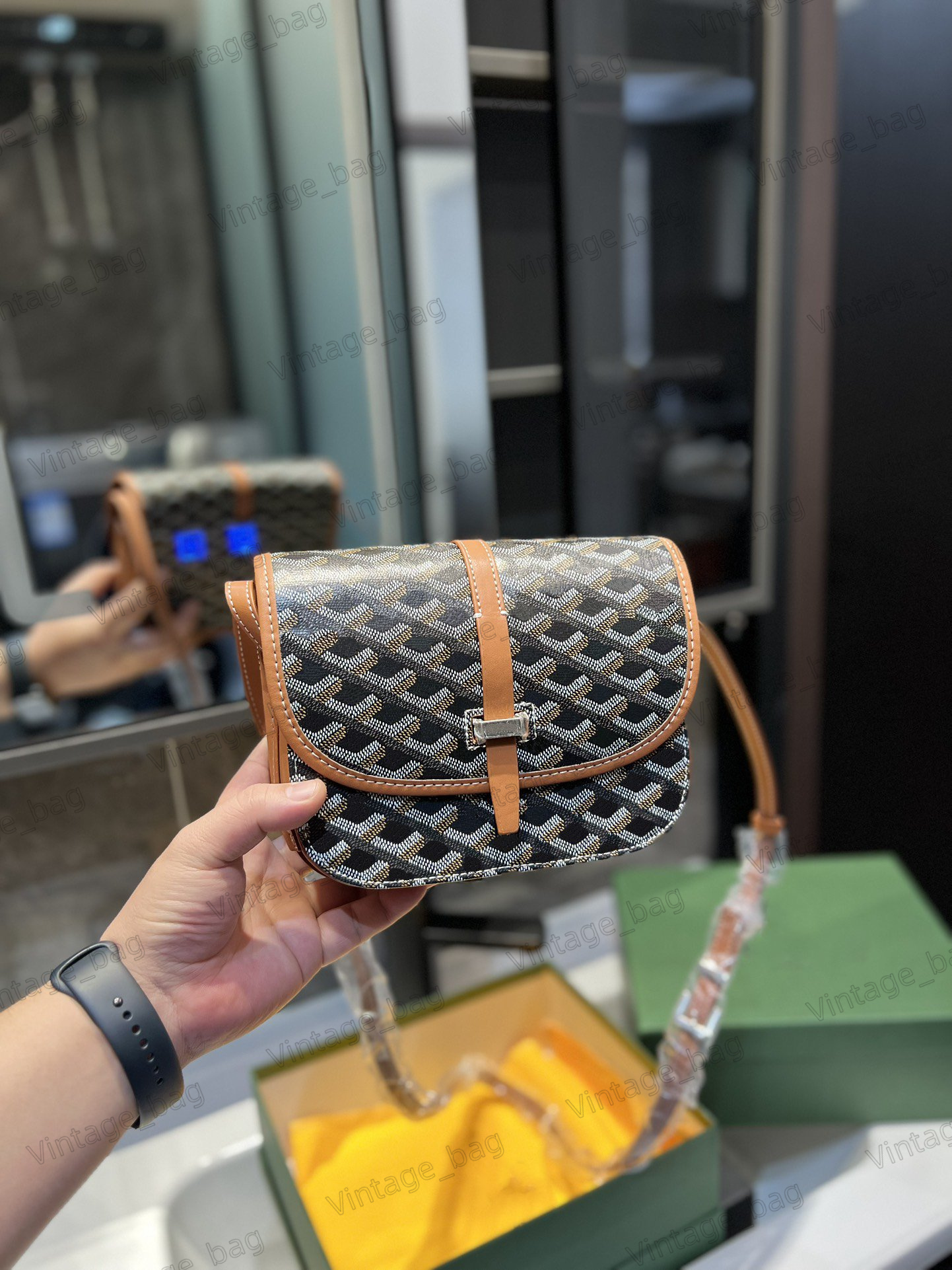Brand Mini Crossbody Bag Women Shoulder Bags Houndstooth Pattern Luxurys Flap Adjustable Leather Strap Messenger Bag Multi Color Purse Wallet Clutch
Brand Mini Crossbody Bag Women Shoulder Bags Houndstooth Pattern Luxurys Flap Adjustable Leather Strap Messenger Bag Multi Color Purse Wallet Clutch