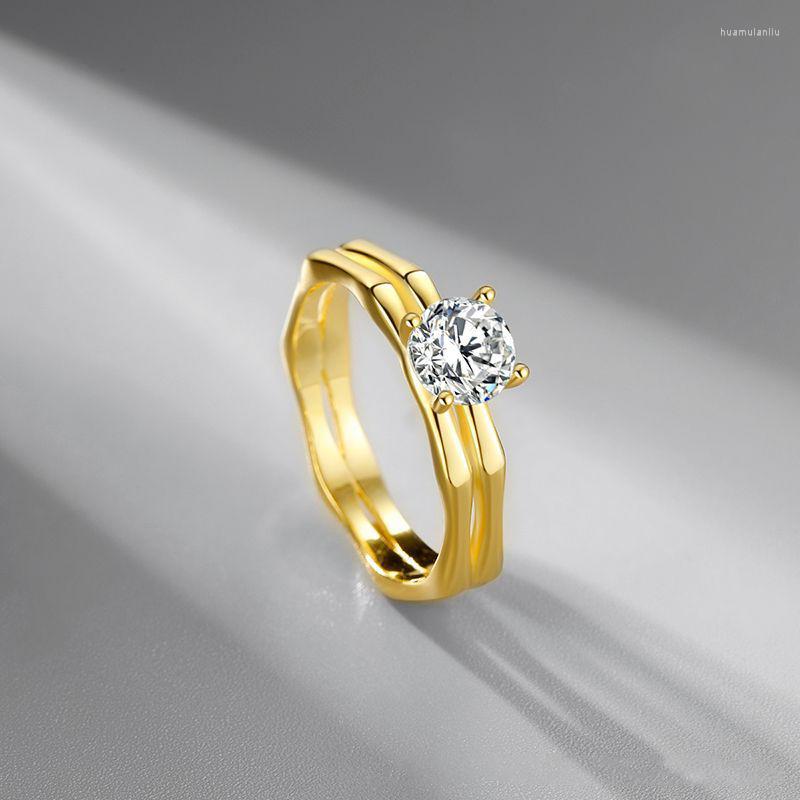 Wedding Rings Silver Color Gold Fashion Simulation Moissanite Couple Zircon Ring Geometric Design Jewelry Tanabata Valentine's Day Gift
Wedding Rings Silver Color Gold Fashion Simulation Moissanite Couple Zircon Ring Geometric Design Jewelry Tanabata Valentine's Day Gift