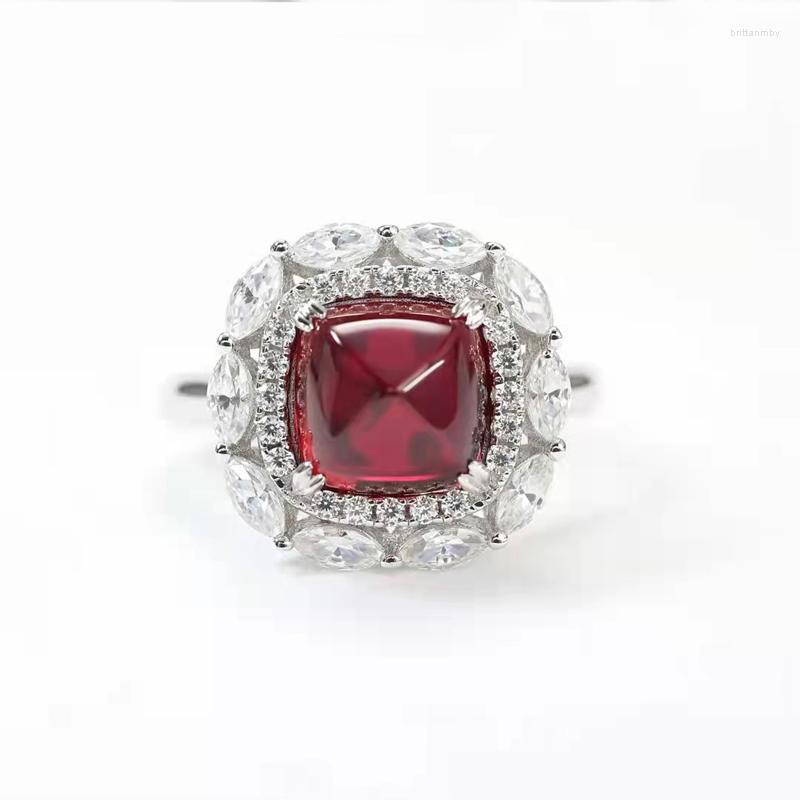 Wedding Rings Fashion Ladies Minimalist Ring Inlay Red Cubic Zirconia 925 Silvery Jewelry For Women Engagement Gifts
Wedding Rings Fashion Ladies Minimalist Ring Inlay Red Cubic Zirconia 925 Silvery Jewelry For Women Engagement Gifts