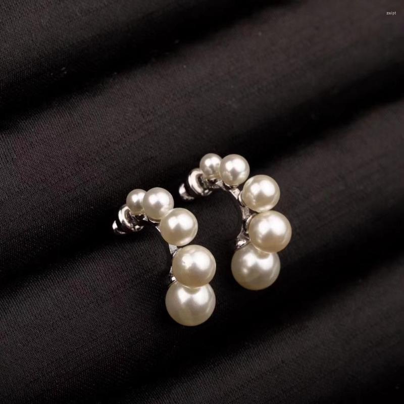 Stud Earrings Fashion Luxury Simulated Vintage Pearl Bridal For Women Party Hanging Brincos Wedding Jewelry
Stud Earrings Fashion Luxury Simulated Vintage Pearl Bridal For Women Party Hanging Brincos Wedding Jewelry