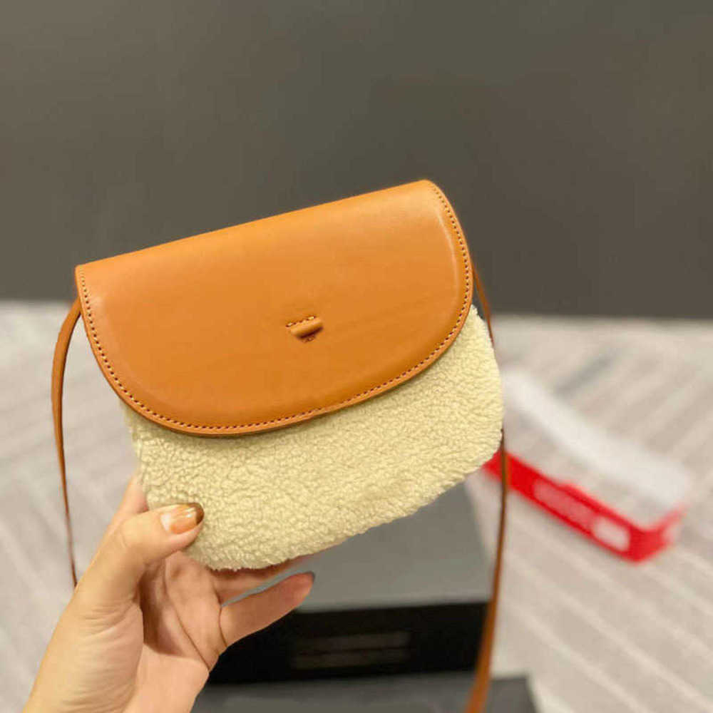 Y Designer Cross Body Women fur Shoulder Bags wallet Handbags Solid Color Handbag Cowhide purse High Quality Female phone bags 220920, White-fur
Y Designer Cross Body Women fur Shoulder Bags wallet Handbags Solid Color Handbag Cowhide purse High Quality Female phone bags 220920, White-fur