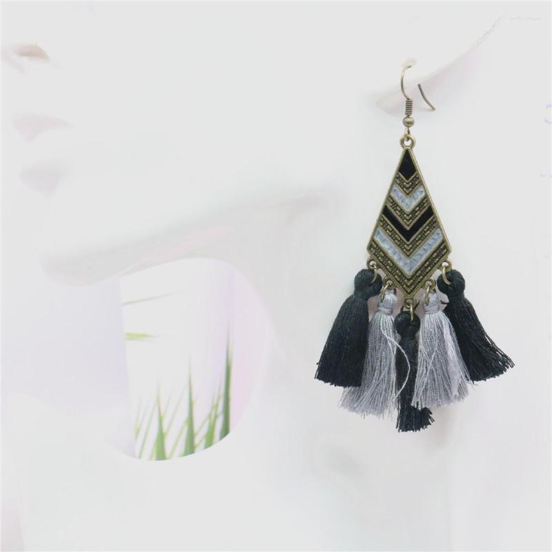 Dangle Earrings High Quality Noble Black Long Tassel Irregular Big Simple Antique National Style Women Jewelry Gift Accessories M369
Dangle Earrings High Quality Noble Black Long Tassel Irregular Big Simple Antique National Style Women Jewelry Gift Accessories M369