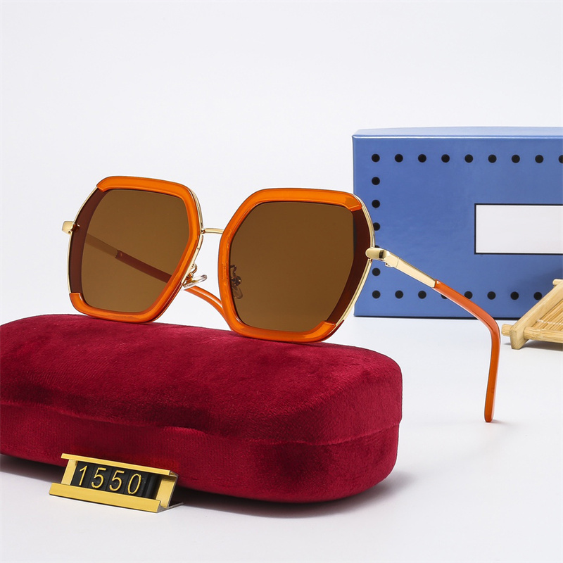 Mixed Color Sunglasses Women Designer Luxury Fashion Eyeglasses Summer Holiday Casual Sun Glass Full Frame Gold Letters Adumbral
Mixed Color Sunglasses Women Designer Luxury Fashion Eyeglasses Summer Holiday Casual Sun Glass Full Frame Gold Letters Adumbral