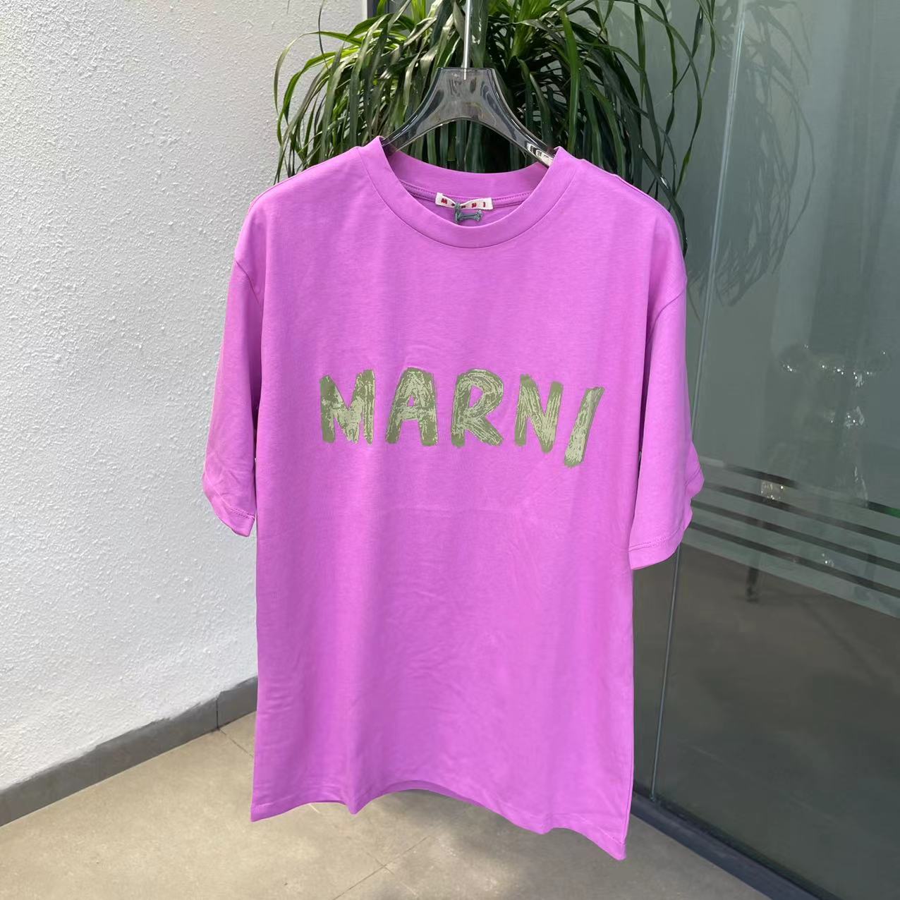 Casual Summer Mens Shirt Designer T Man Womens Tees With Letters Print Short Sleeves Top Sell Luxury Men Hip Hop clothes S-XL Q42I
Casual Summer Mens Shirt Designer T Man Womens Tees With Letters Print Short Sleeves Top Sell Luxury Men Hip Hop clothes S-XL Q42I