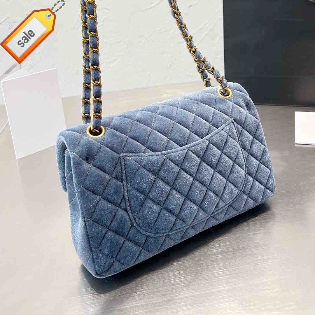 Luxury Women's Brand Designers Shoulder Bags Fashion Classic High Quality Velvet Messenger Bag Texture Gold Metal Chain Crossbody Bag Factory Direct Sales, Black
Luxury Women's Brand Designers Shoulder Bags Fashion Classic High Quality Velvet Messenger Bag Texture Gold Metal Chain Crossbody Bag Factory Direct Sales, Black
