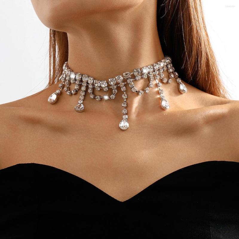 Choker JURAN Temperament Shiny Crystal Necklace For Women Europe And America Style Luxury Rhinestone Wedding Party Jewelry Gifts
Choker JURAN Temperament Shiny Crystal Necklace For Women Europe And America Style Luxury Rhinestone Wedding Party Jewelry Gifts
