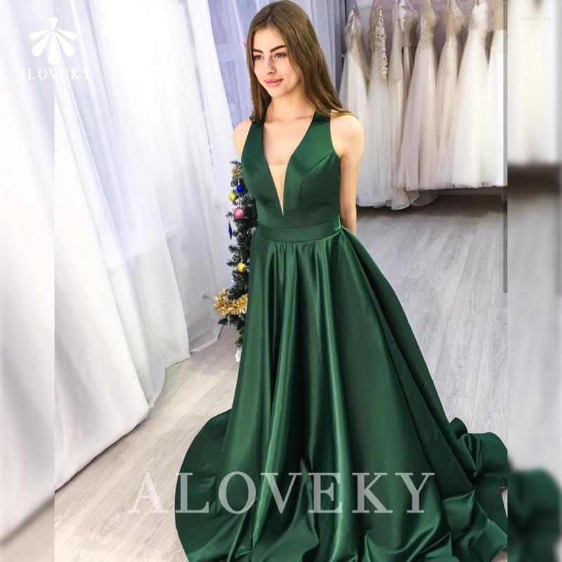 Party Dresses Deep V-neck Formal Dress Green Satin Women Evening A-line Special Occasion Gowns Night Women's Long 2023, Blue
Party Dresses Deep V-neck Formal Dress Green Satin Women Evening A-line Special Occasion Gowns Night Women's Long 2023, Blue