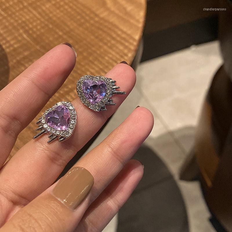Stud Earrings Trend Romantic Rhinestone Heart For Women Girls Simple Compact Purple Love Earring Female Fashion Jewelry
Stud Earrings Trend Romantic Rhinestone Heart For Women Girls Simple Compact Purple Love Earring Female Fashion Jewelry