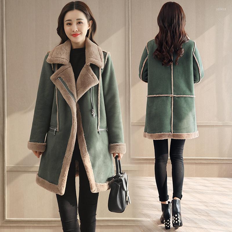 Men' Down 2023 Luxury Designer Padded Jacket Winter Korean Style Warm Wool Lamb Thick Cotton, Green
Men' Down 2023 Luxury Designer Padded Jacket Winter Korean Style Warm Wool Lamb Thick Cotton, Green