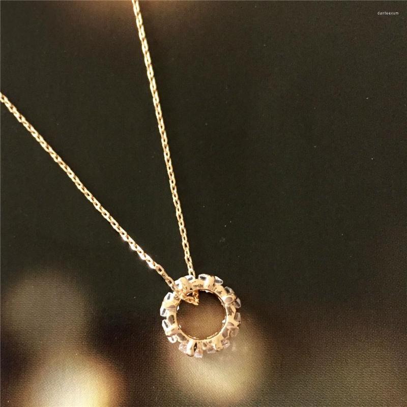 Pendant Necklaces Lovely Gold Color Plating CZ Zircon Paving Around Circle Necklace For Women Girl Elegant Gorgeous Jewelry Accessory
Pendant Necklaces Lovely Gold Color Plating CZ Zircon Paving Around Circle Necklace For Women Girl Elegant Gorgeous Jewelry Accessory