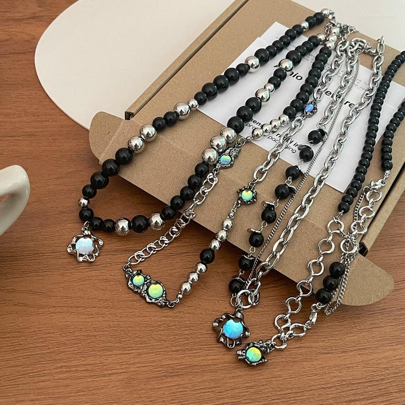 Pendant Necklaces FFLACELL Vintage Black Beaded Titanium Steel Fade Clavicle Chain Casual Moonstone Choker Necklace For Women Girls Jewelry
Pendant Necklaces FFLACELL Vintage Black Beaded Titanium Steel Fade Clavicle Chain Casual Moonstone Choker Necklace For Women Girls Jewelry