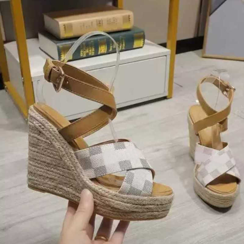 Women Starboard Wedge Sandals High Heel Flatform Shoes Black White Platform Sandal Wedding Dress Shoes Calfskin Shoe Laces-up Sandal 35-41 With Box NO378, 18
Women Starboard Wedge Sandals High Heel Flatform Shoes Black White Platform Sandal Wedding Dress Shoes Calfskin Shoe Laces-up Sandal 35-41 With Box NO378, 18
