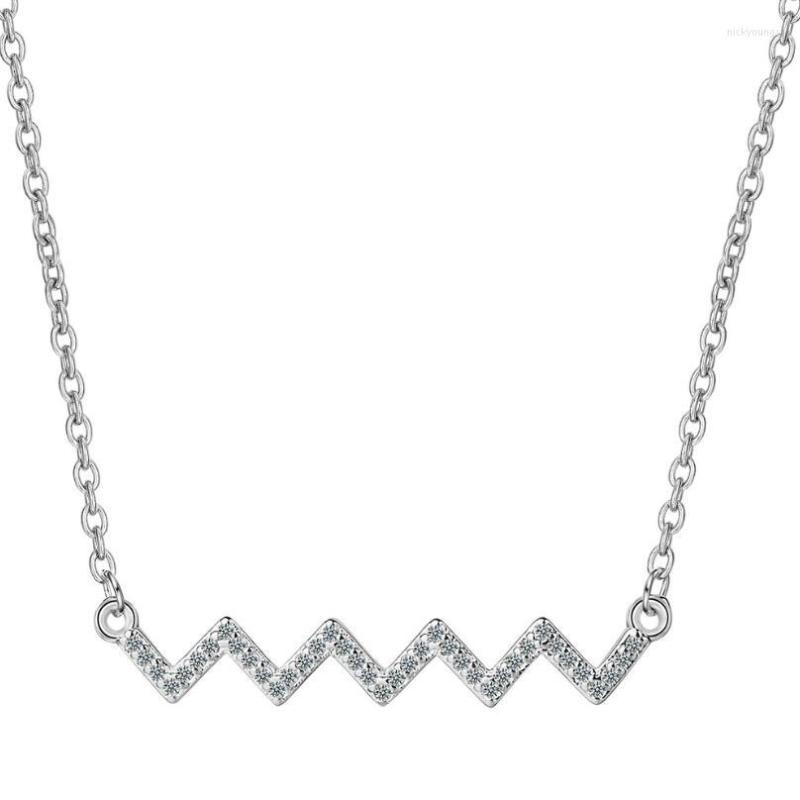Chains Heartbeat Zircon Pendant Necklace For Women Short Clavicle Chain Choker Simple Personality Jewelry SAN15
Chains Heartbeat Zircon Pendant Necklace For Women Short Clavicle Chain Choker Simple Personality Jewelry SAN15