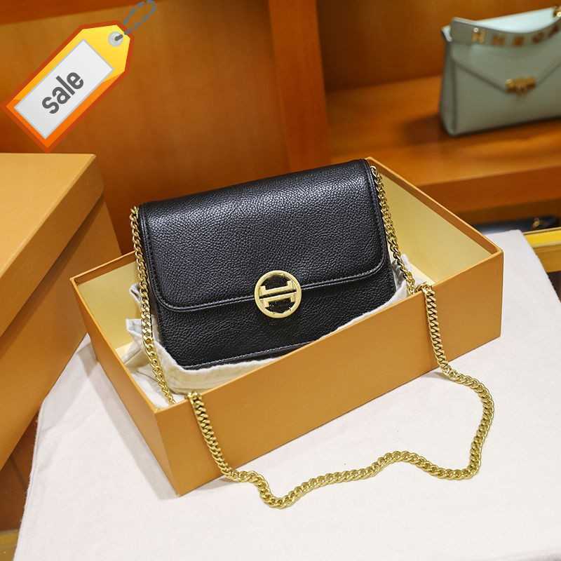 Luxurys Brand Designer Shoulder Bag Crossbody Bags Handbags New Women's Fashion Texture Gold Buckle Multifunctional Envelope Bag Gift Box Factory Direct Sales, Dark green large size 24x6x16cm
Luxurys Brand Designer Shoulder Bag Crossbody Bags Handbags New Women's Fashion Texture Gold Buckle Multifunctional Envelope Bag Gift Box Factory Direct Sales, Dark green large size 24x6x16cm