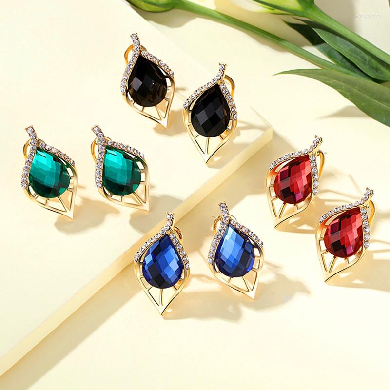 Backs Earrings Vintage Female Crystal Leaf Small Charm Gold Color Clip For Women Luxury Rainbow Zircon Stone Wedding
Backs Earrings Vintage Female Crystal Leaf Small Charm Gold Color Clip For Women Luxury Rainbow Zircon Stone Wedding