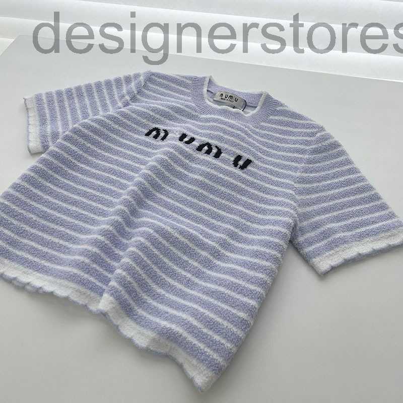 Women' T-Shirt Designer Spring/Summer 2023 Sexy Open Umbilical Blue White Stripe Lace Short Round Neck Pullover Knitted Sleeve 59PE, Light blue
Women' T-Shirt Designer Spring/Summer 2023 Sexy Open Umbilical Blue White Stripe Lace Short Round Neck Pullover Knitted Sleeve 59PE, Light blue