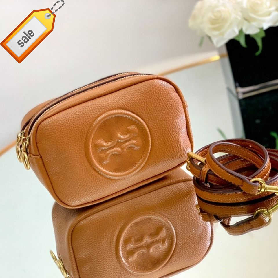 Luxurys Brand Designer Shoulder Bags Cross-body Bag Tote Women's 2023 New Fashion Texture Leather Double Zipper Li Camera Bag Gift Box Packaging Factory Direct Sales, Black
Luxurys Brand Designer Shoulder Bags Cross-body Bag Tote Women's 2023 New Fashion Texture Leather Double Zipper Li Camera Bag Gift Box Packaging Factory Direct Sales, Black