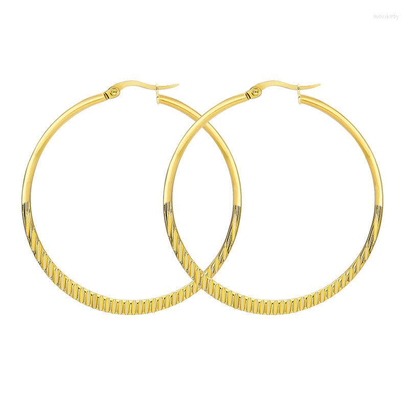 Hoop Earrings Fashion Stainless Steel Temperament Round Flattened Batch Of Flowers Personality Irregular Exaggerated Women's Jewelry
Hoop Earrings Fashion Stainless Steel Temperament Round Flattened Batch Of Flowers Personality Irregular Exaggerated Women's Jewelry