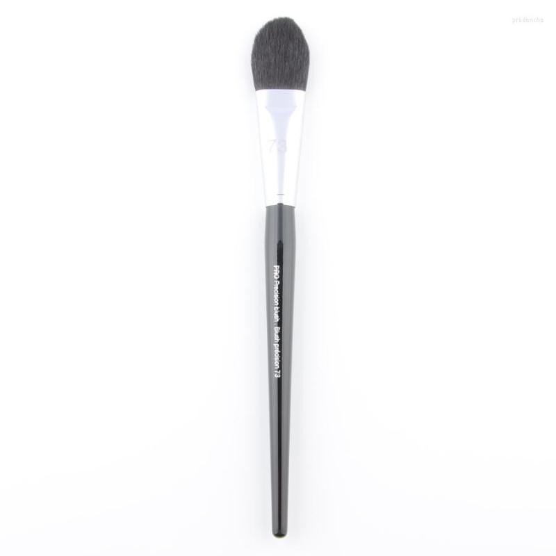 Makeup Brushes 1 Piece Pro Precision Blush #73 Foundation Liquid Bb Cream Concealer Make Up Brush Pony Hair Wood Handle
Makeup Brushes 1 Piece Pro Precision Blush #73 Foundation Liquid Bb Cream Concealer Make Up Brush Pony Hair Wood Handle