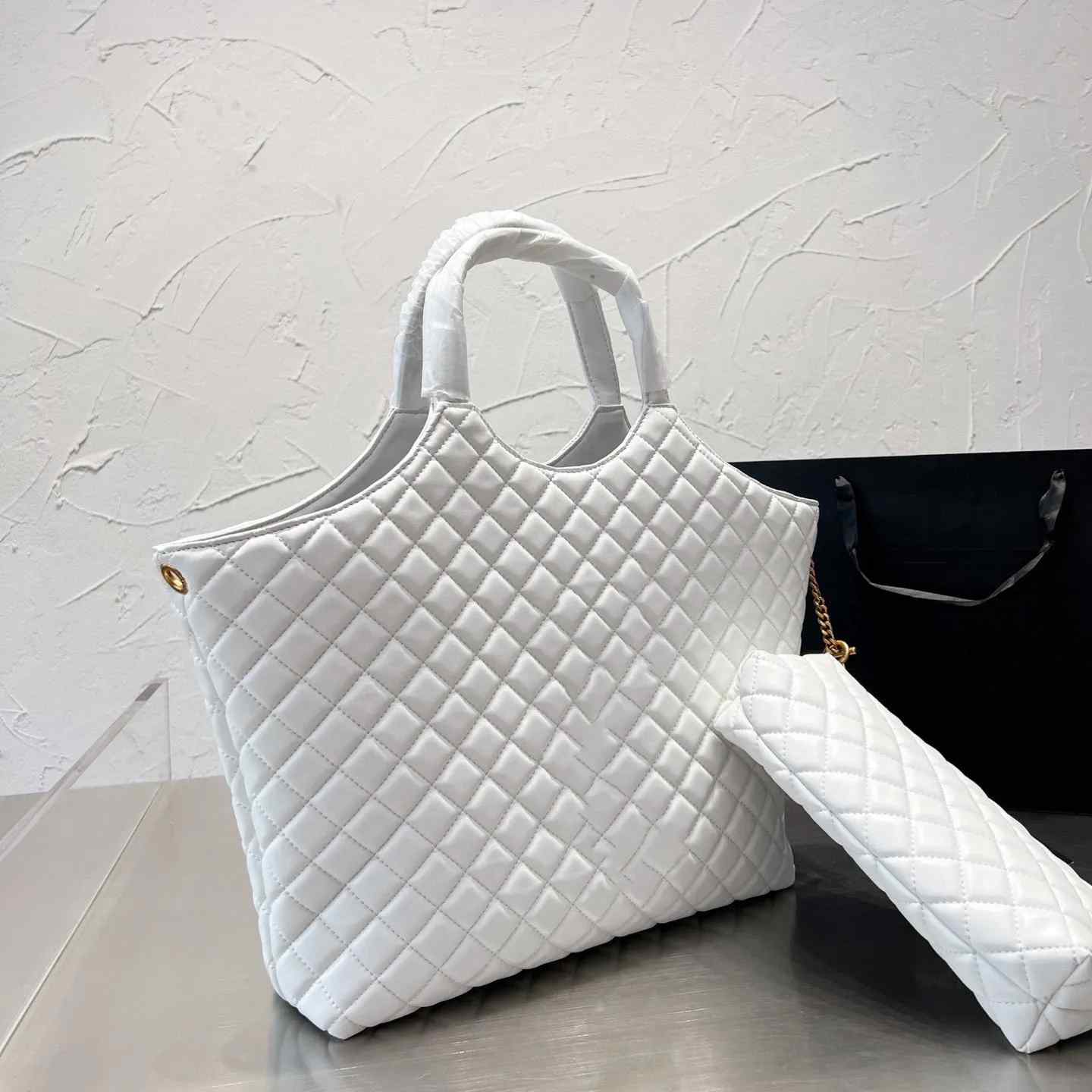 2023 New Designer Bags Fashion Large Capacity Women Shopping Tote Bags Classic Shoulderbags Purse
2023 New Designer Bags Fashion Large Capacity Women Shopping Tote Bags Classic Shoulderbags Purse