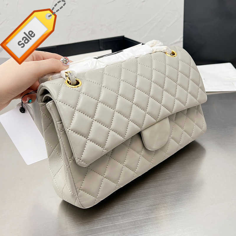 Luxury Women's Brand Designers Shoulder Bags 2023 Classic Texture Gold Hardware Lock Crossbody Bag Fashion Colors Bag Factory Direct Sales, Pink
Luxury Women's Brand Designers Shoulder Bags 2023 Classic Texture Gold Hardware Lock Crossbody Bag Fashion Colors Bag Factory Direct Sales, Pink