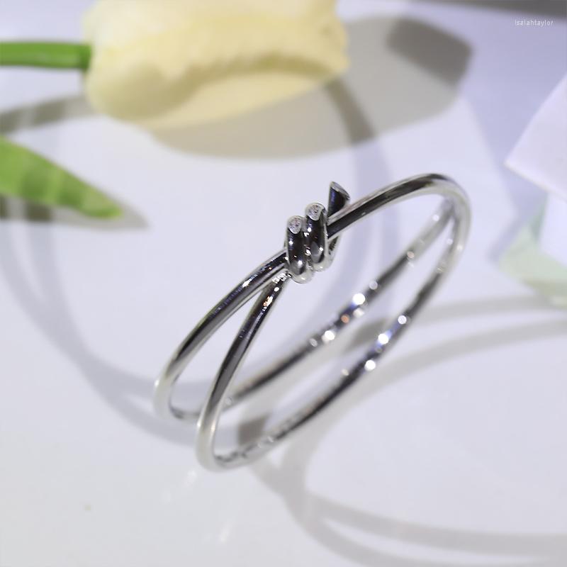 Bangle Brand Designed Jewelry For Men & Women Knotted Bright Bracelet Exquisite Party Couples Accessories Birthday Gift
Bangle Brand Designed Jewelry For Men & Women Knotted Bright Bracelet Exquisite Party Couples Accessories Birthday Gift