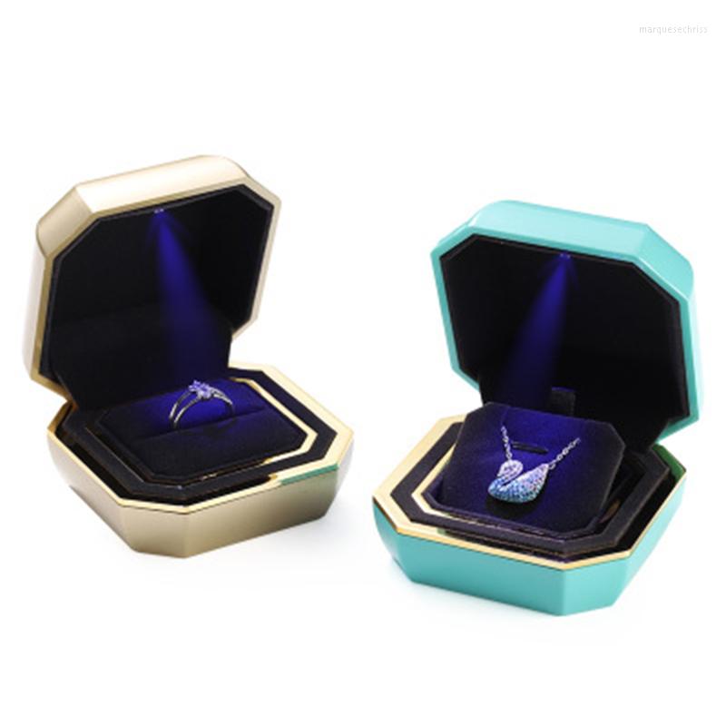 Jewelry Pouches Luxury LED Box High-grade Paint Wedding Ring Pendant For Engagement Packaging Women Gift Jewellery
Jewelry Pouches Luxury LED Box High-grade Paint Wedding Ring Pendant For Engagement Packaging Women Gift Jewellery