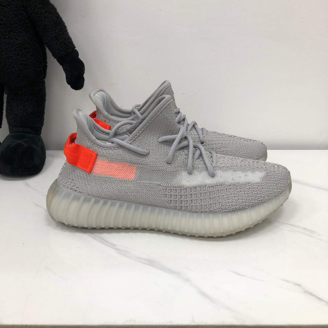 Large Luxury Mens and Womens Running Shoe Kanyes Onyx Bone Beluga Grey Orange Reflective Salt Carbon Hyperspace MX Rock Bred Knitted Runner Training Shoe yeezzys
Large Luxury Mens and Womens Running Shoe Kanyes Onyx Bone Beluga Grey Orange Reflective Salt Carbon Hyperspace MX Rock Bred Knitted Runner Training Shoe yeezzys