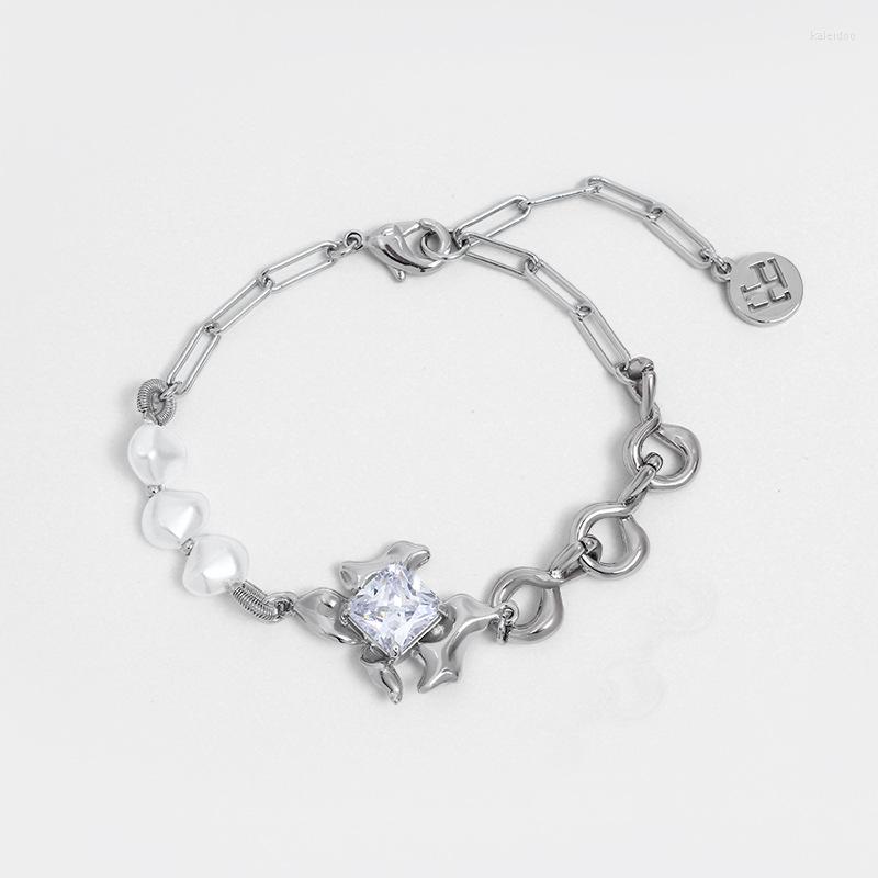 Charm Bracelets LONDANY Bracelet Pearl Cool Style Small Design Boyfriend Flower Zircon Girl
Charm Bracelets LONDANY Bracelet Pearl Cool Style Small Design Boyfriend Flower Zircon Girl