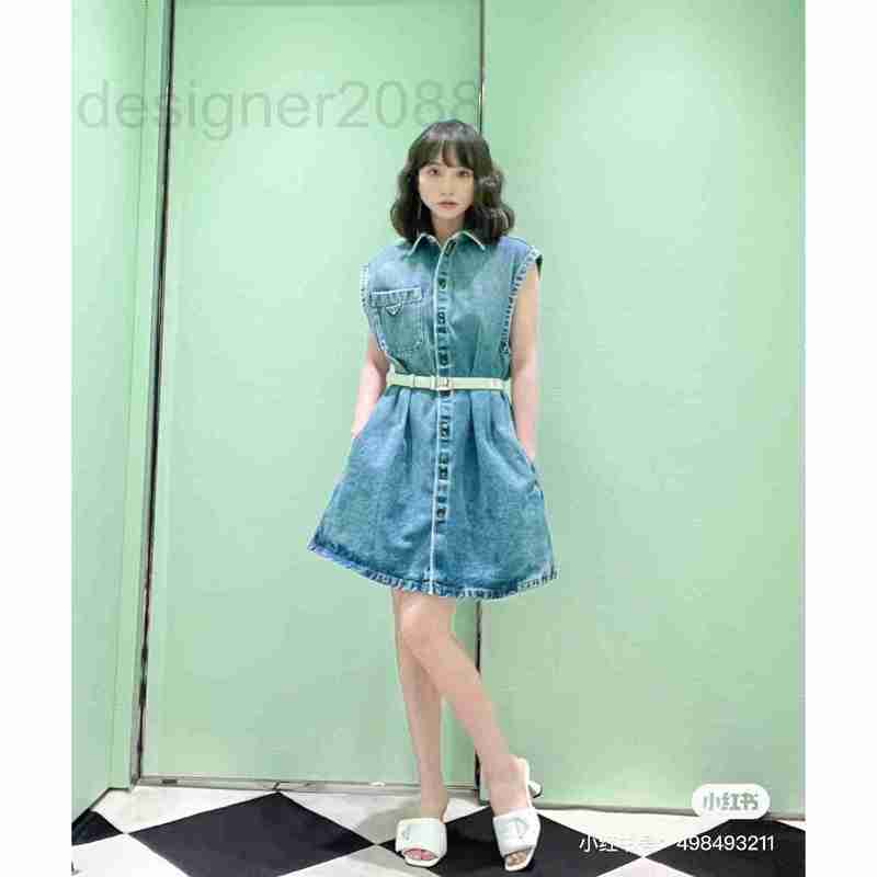Casual Dresses designer 23 Summer New Fashion Classic Triangle Decorated to Show Thin Sleeveless Denim Dress 10P7, Blue
Casual Dresses designer 23 Summer New Fashion Classic Triangle Decorated to Show Thin Sleeveless Denim Dress 10P7, Blue