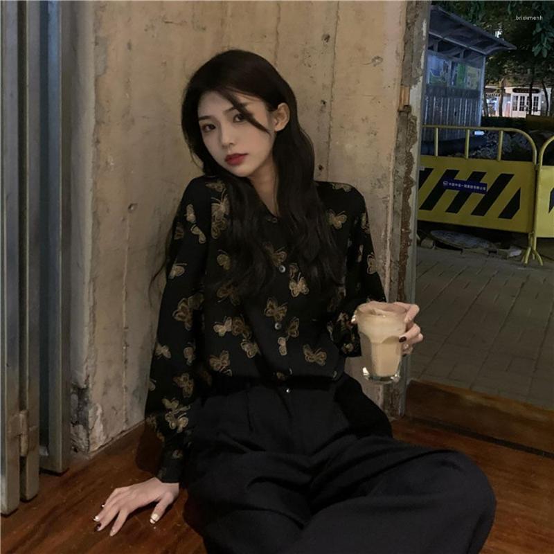 Women' Blouses Harajuku Black Woman Vintage Butterfly Print Aesthetic Streetwear Korean Fashion Long Sleeve Loose Button Up Shirt Tops
Women' Blouses Harajuku Black Woman Vintage Butterfly Print Aesthetic Streetwear Korean Fashion Long Sleeve Loose Button Up Shirt Tops