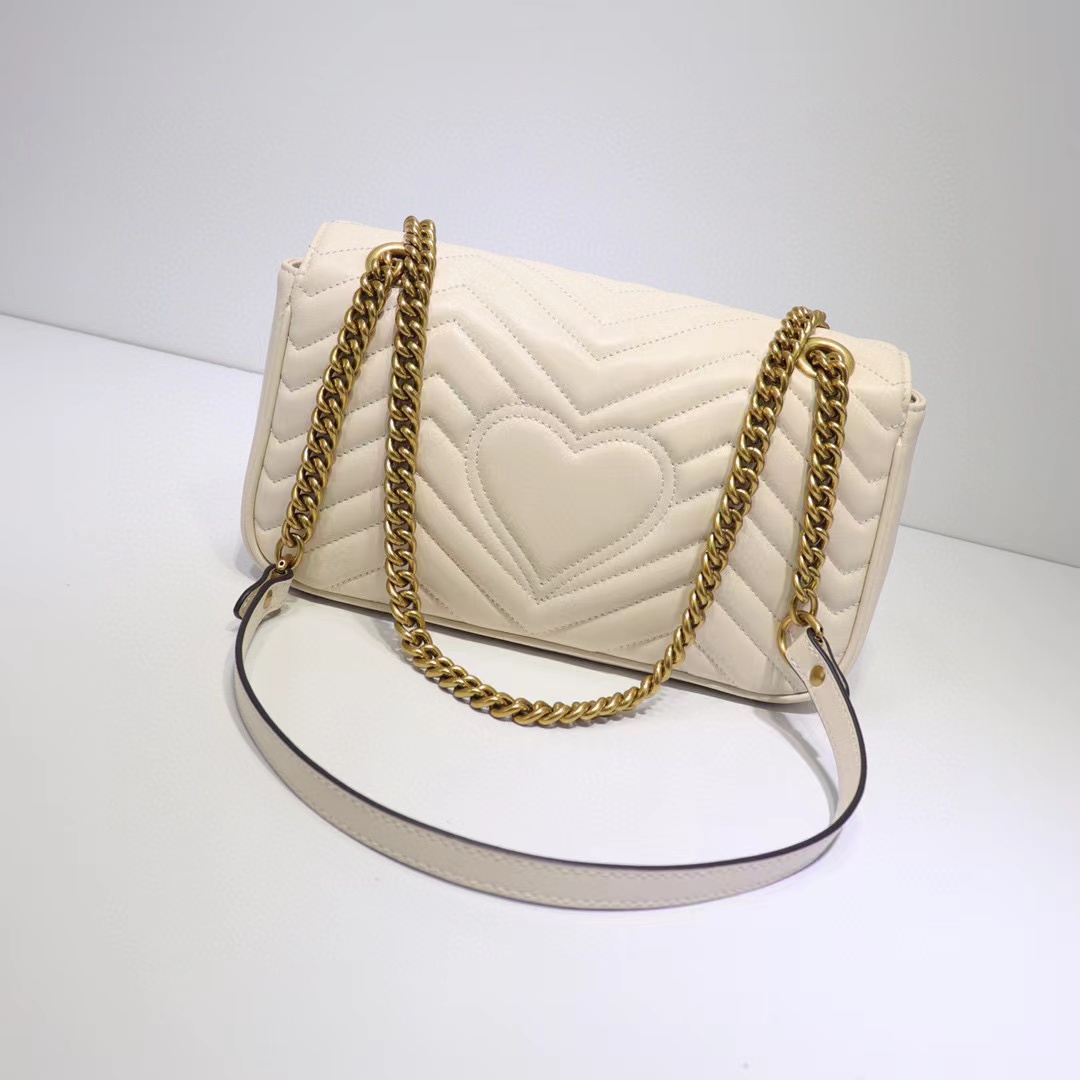 Fashion designer bags Marmont mini Shoulder Bag for women leather handbag Chains heart Crossbody messenger handbags, Small red
Fashion designer bags Marmont mini Shoulder Bag for women leather handbag Chains heart Crossbody messenger handbags, Small red