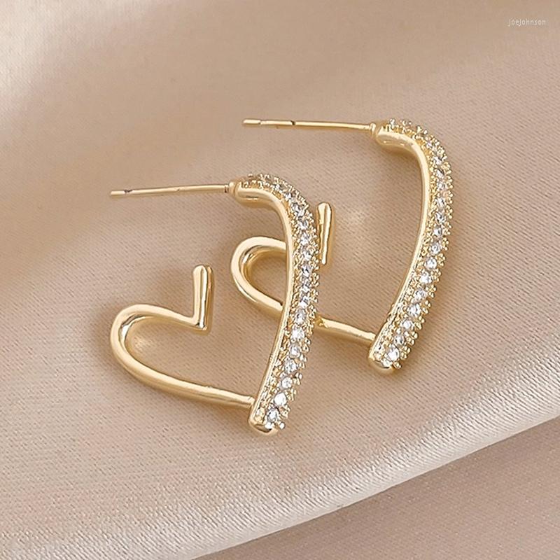 Hoop Earrings Lovely Hollow Large Heart Are A Great Wholesale Gift For Women In Gold With Simple Love Of Stylish Romantic Jewelry
Hoop Earrings Lovely Hollow Large Heart Are A Great Wholesale Gift For Women In Gold With Simple Love Of Stylish Romantic Jewelry
