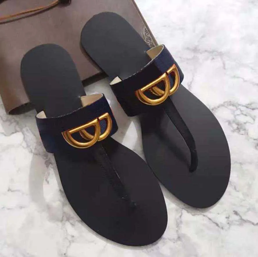 2023 Designer Women's Sandals Flip-flops for women high-quality fashion slippers Fashion classic Sandals Flat Slipper Eur 35-42, Purple
2023 Designer Women's Sandals Flip-flops for women high-quality fashion slippers Fashion classic Sandals Flat Slipper Eur 35-42, Purple