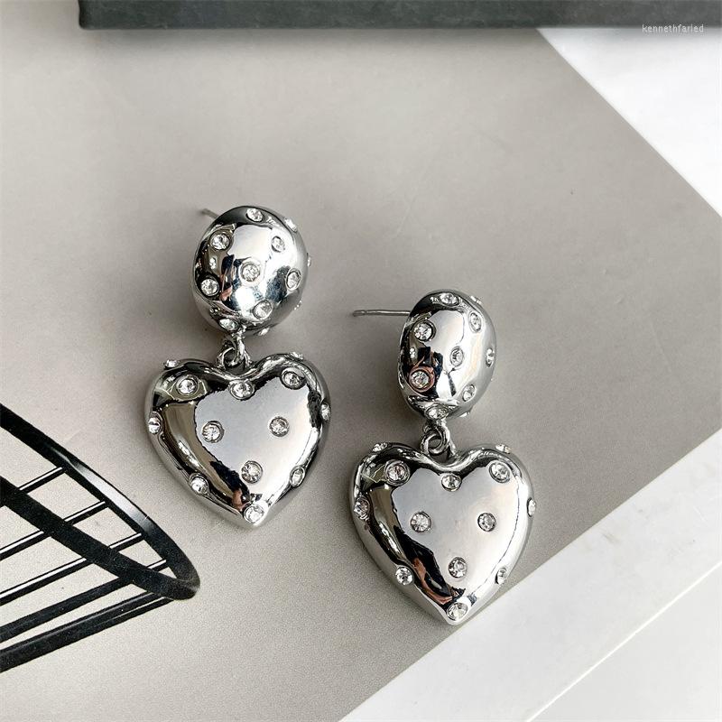 Dangle Earrings GSOLD Fashion Silver Color Metal Inlaid Rhinestone Love Pendant Simple Double Heart-Shaped Women Ear Jewelry
Dangle Earrings GSOLD Fashion Silver Color Metal Inlaid Rhinestone Love Pendant Simple Double Heart-Shaped Women Ear Jewelry