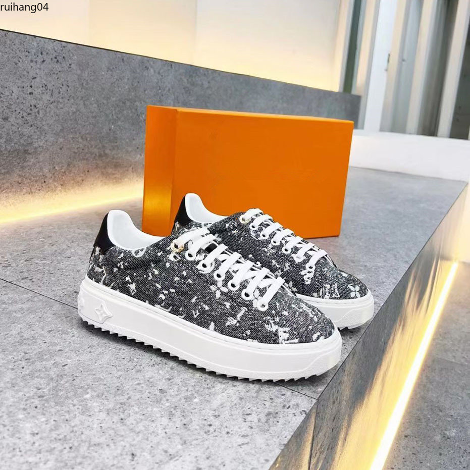 2022topbranddesignerclassicembossedfashionwomen's small whiteshoesladies casualsneakers Genuine Leather mkjlll rh4000000001
2022topbranddesignerclassicembossedfashionwomen's small whiteshoesladies casualsneakers Genuine Leather mkjlll rh4000000001