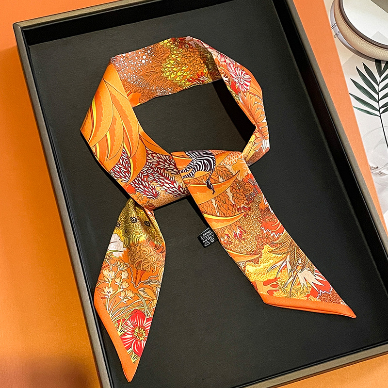 Narrow Long flowers Slik Scarves Women's Autumn New Decorative Neckerchief Hair Band Tie Bag Ribbon Wrist Scarf 5x85cm
Narrow Long flowers Slik Scarves Women's Autumn New Decorative Neckerchief Hair Band Tie Bag Ribbon Wrist Scarf 5x85cm