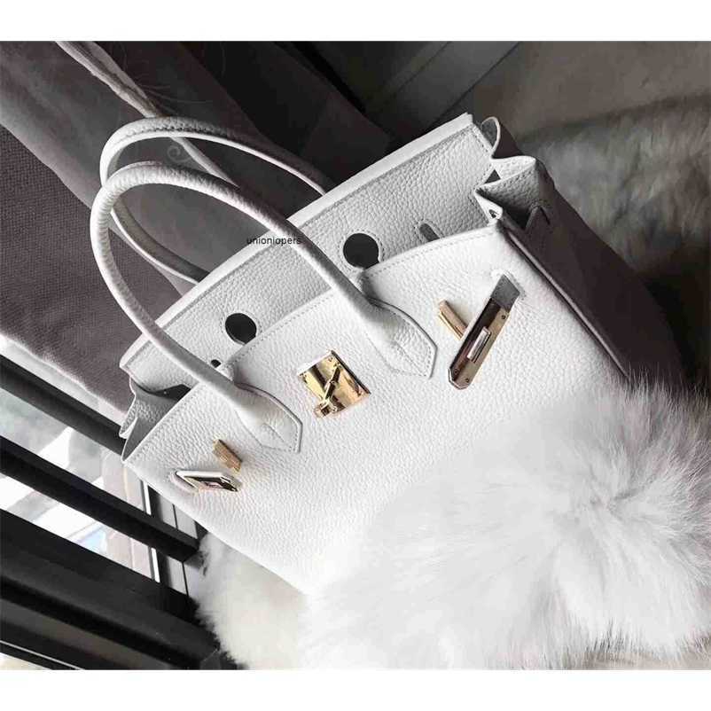 Designers Handbags Birkin Designer Bags Cowhide Lychee Grain on the First Layer Leather Fashionable White Women's Fashion Handbag One Shoulder Ayw, 25 inch pure white gold buckle
Designers Handbags Birkin Designer Bags Cowhide Lychee Grain on the First Layer Leather Fashionable White Women's Fashion Handbag One Shoulder Ayw, 25 inch pure white gold buckle