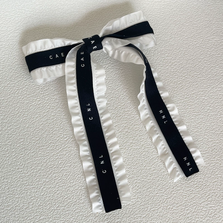 Luxury Designer Headbands Womens Black White Brand Sweet Cool Girl Simple French Velvet Retro Bowknot Hairband Womens Wide Edge Headrope For Hair Accessories Gifts
Luxury Designer Headbands Womens Black White Brand Sweet Cool Girl Simple French Velvet Retro Bowknot Hairband Womens Wide Edge Headrope For Hair Accessories Gifts