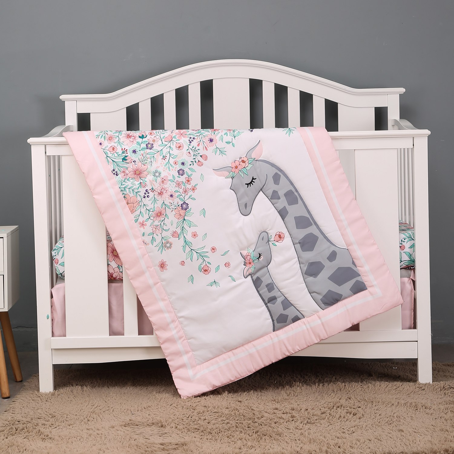 Bedding Sets 3pcs micro fiber brushed Baby Crib Bedding Set pink girrafe design for Girls including quilt crib sheet crib skirt 230317, Gray
Bedding Sets 3pcs micro fiber brushed Baby Crib Bedding Set pink girrafe design for Girls including quilt crib sheet crib skirt 230317, Gray
