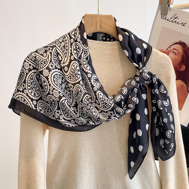 Scarves 2023 Four Seasons Satin Silk Print Sunscreen Square Bandanna Stripe Dustproof Kerchief Fashion 90X90CM Shawl
Scarves 2023 Four Seasons Satin Silk Print Sunscreen Square Bandanna Stripe Dustproof Kerchief Fashion 90X90CM Shawl