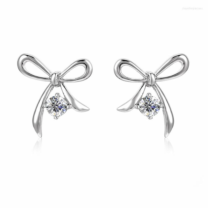 Stud Earrings Trendy 0.3ct Bowknot Moissanite Women S925 Silver D Color VVS1 Ear Studs White Gold Plated Pass
Stud Earrings Trendy 0.3ct Bowknot Moissanite Women S925 Silver D Color VVS1 Ear Studs White Gold Plated Pass