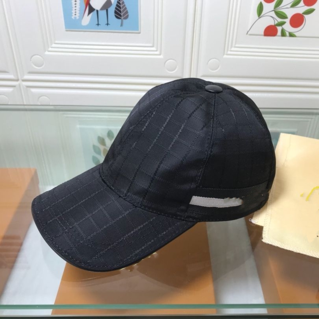 Visors Ball Caps hats wide Brim summer beach hats for men women Adjustable straw caps seaside holiday sunscreen No Box A4466
Visors Ball Caps hats wide Brim summer beach hats for men women Adjustable straw caps seaside holiday sunscreen No Box A4466