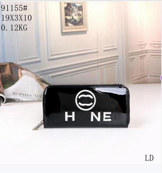 Designer bags Wallets Leather Wallet Women men channel bags Zipper Long card holder Coin purses Iconic textured Long Zipper Wallets Coin Purse Card, White with black logo
Designer bags Wallets Leather Wallet Women men channel bags Zipper Long card holder Coin purses Iconic textured Long Zipper Wallets Coin Purse Card, White with black logo